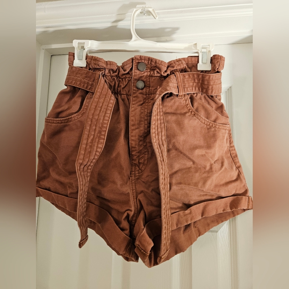 Abercrombie & Fitch High Waist Shorts